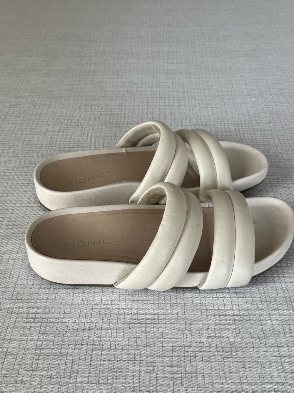Vionic Cream Padded Double-Strap Slide Clogs